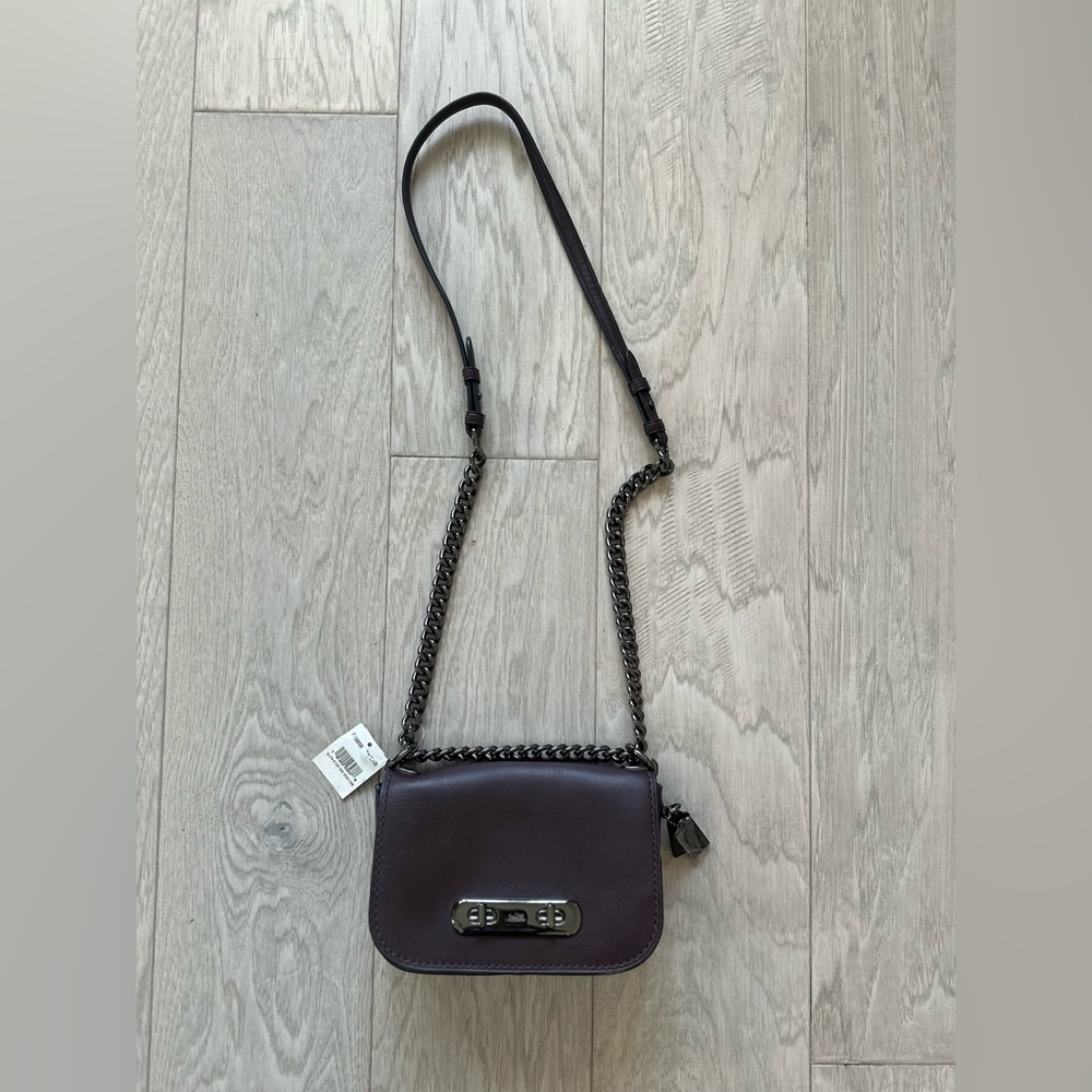 NWT Coach Glovetanned Swagger Crossbody Shoulder Bag